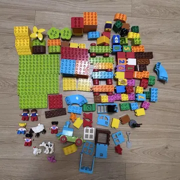LEGO 블록 세트 다색 캐릭터 포함