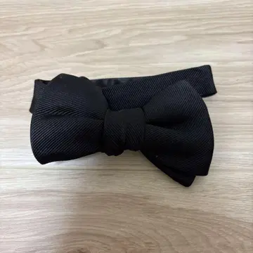 남성용 나비 넥타이