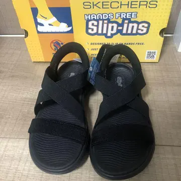 여성용 미사용 새상품 스케쳐스 24cm