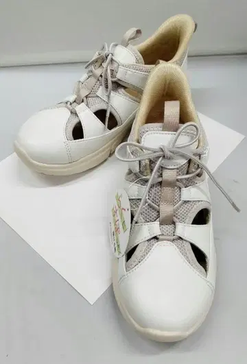 새상품 [ 문스타 별 ] 캐주얼 슈즈