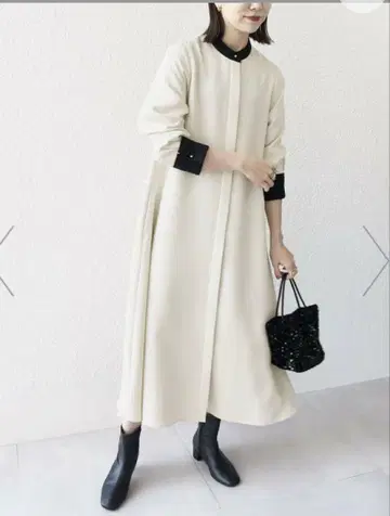 SHIPS_any 아이보리 긴팔 A라인 원피스