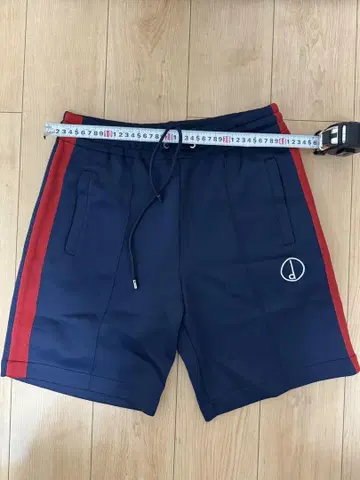 던힐 네이비 숏팬츠 빨간색 스트라이프