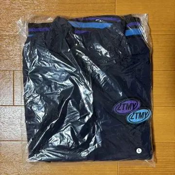 계속 한밤중이면 좋을 텐데 테크노푸어 자켓