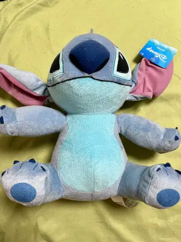 스티치 봉제 인형