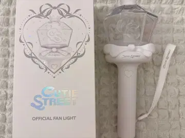 CUTIE STREET 큐스토 공식 응원봉 팬라이트