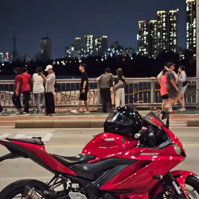 Fast R3 Red YAMAHA | 야마하 Yamaha R3 Red on Bunjang Global Site.
