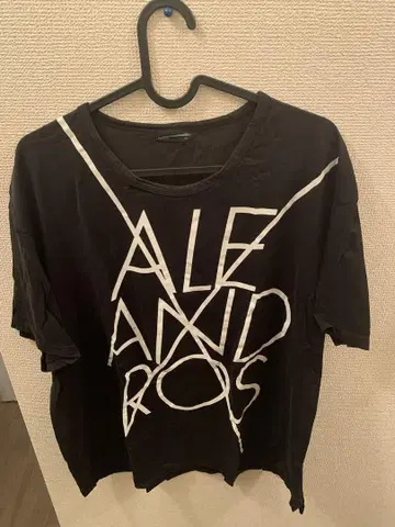 알렉산드로스 x lad musician 콜라보 T셔츠