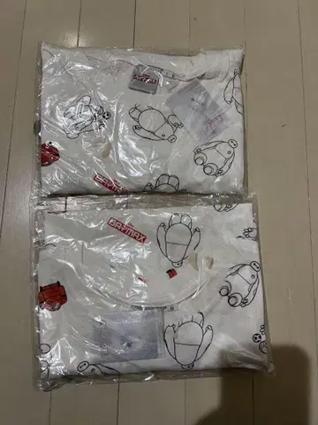 디즈니 T셔츠 2장 세트 L&M 사이즈 베이맥스