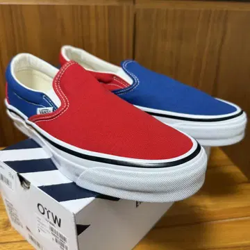 완판템 엔지니어드 가먼츠 VANS CLASSIC SLIP-ON 98