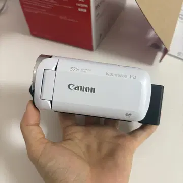 【美品】Canon　iVIS HF R800　ホワイト　SDカード付き 美品】Canon iVIS HF R800 ホワイト SDカード付き - メルカリ