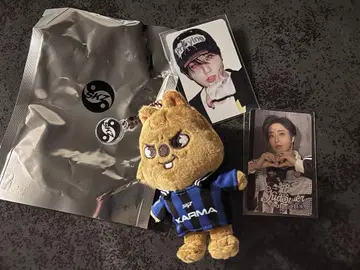 스키즈 KARMA skzoo 한 키체인 한쿼카 트레카세트