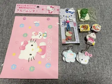 산리오 헬로키티 굿즈