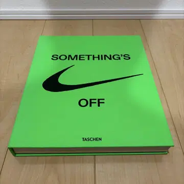 Virgil Abloh. Nike ICONS