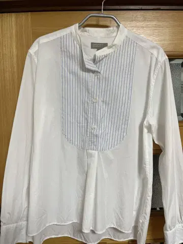 마가렛호웰 셔츠