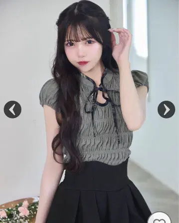 미셸 마카롱 셔링 리본 상의