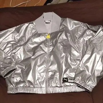 푸마 puma 점퍼 숏 기장 실버 S 사이즈 새상품급