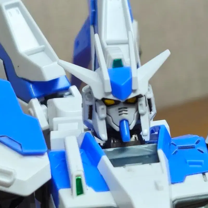 hg 하이뉴 브레이브 건담