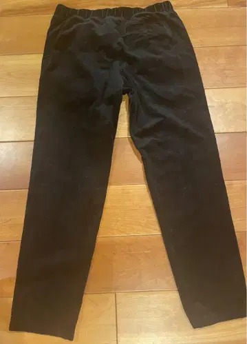 A.P.C. 블랙 코듀로이 팬츠