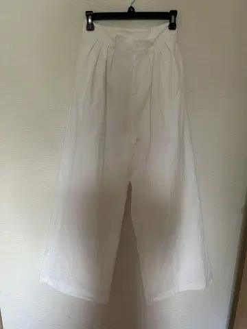화이트 와이드 팬츠 M 사이즈