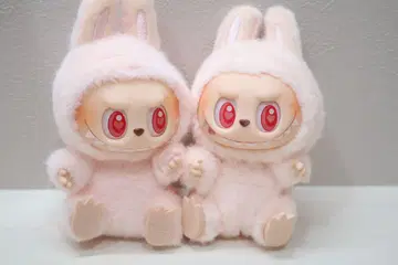 정품 labubu DADA