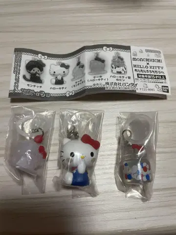 몬치치 x 헬로키티 메지루시 액세서리 3개 세트