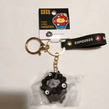 폼폼푸딩 산리오 캐릭터즈 미야쿠미야쿠 변신 흑백 키링