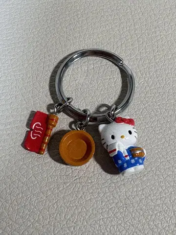 헬로키티 HELLO KITTY 온천 키티 키링