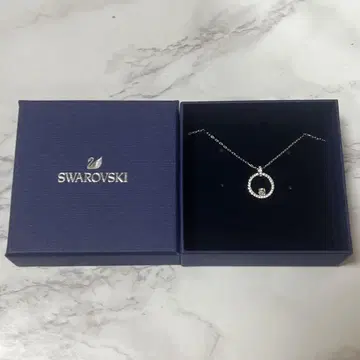 SWAROVSKI Creativity 펜던트
