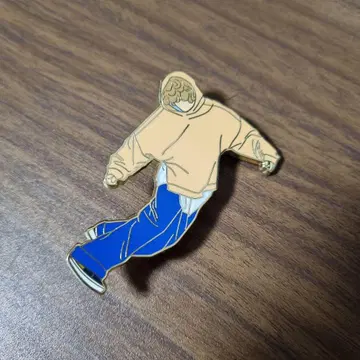 Vaundy 핀 배지