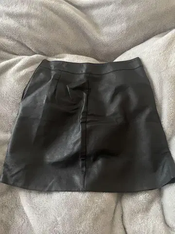 블랙 가죽 타이트 스커트