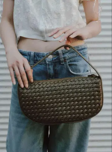 ZARA 뜨개질 디자인 핸드백