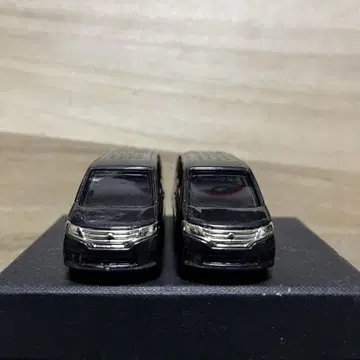 토미카 닛산 세레나 NISSAN SERENA No.99 두 대