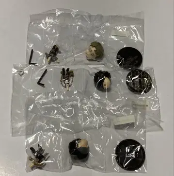 진격의 거인 치비큥 캐릭터 리바이 엘렌 올로 세트 상자 없음
