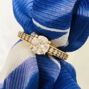 SWAROVSKI 아뜨락트 라운드 크리스탈 파베 핑크 반지