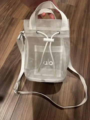 alo 메쉬 백 화이트