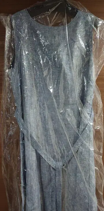 슬리브리스 그레이 원피스 중고