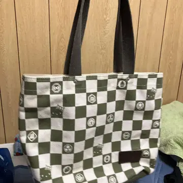 헬로키티 이누인카방 제작소 토트백