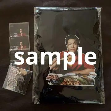BOSS CMK 트레이딩 카드 키링 에이프런 세트