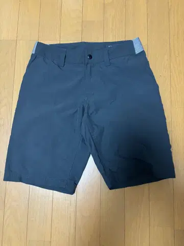 호그로프스 AMFIBIOUS SHORTS 남성 S 사이즈