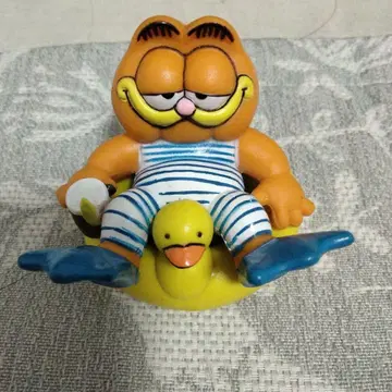 가필드 튜브 피규어