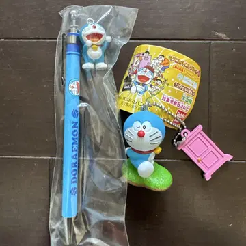 도라에몽 피규어 펜 키링 세트