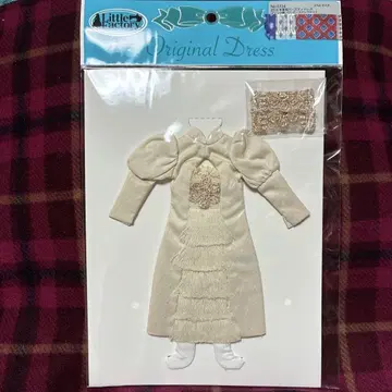 리카짱 캐슬 2024년도판 버스디 드레스 27cm 사이즈