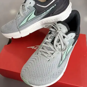 ALTRA TORIN6 토린6 알트라