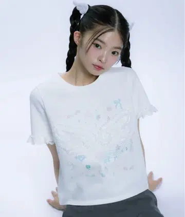 모네피네 feather lace print Tee/깃털 레이스 프린트 T