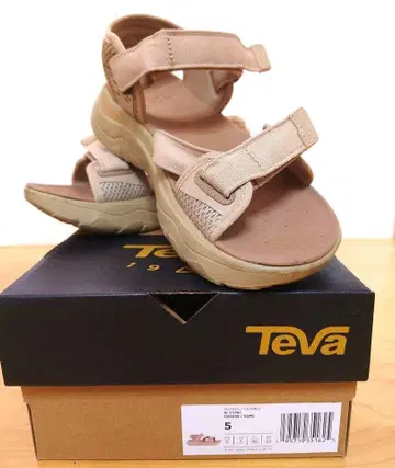 teva 여성용 샌들 [ 미사용에 가까움 ]