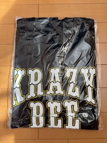 KRAZYBEE 초기 모델 티셔츠