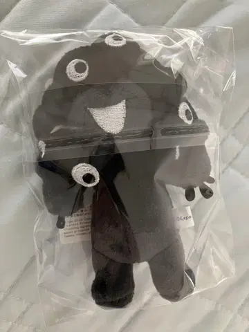 만박 블랙 미야쿠미야쿠 선 모습