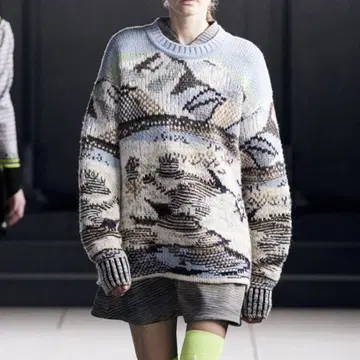 mame kurogouchi Spring Knitted Pullover
