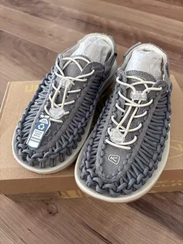 KEEN 샌들 25cm