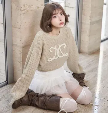 택 포함 새상품 다리치 로고 와플 니트탑 베이지